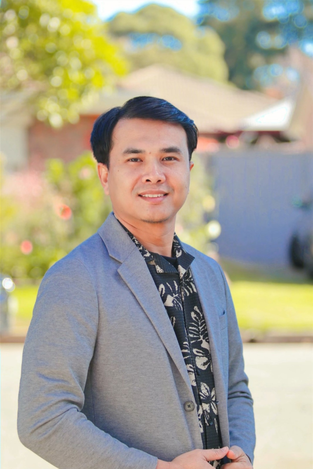 Portrait of Dr Zamzami Zainuddin
